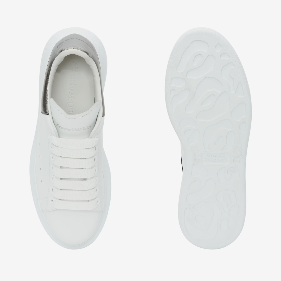 Oversize in Pearl Black