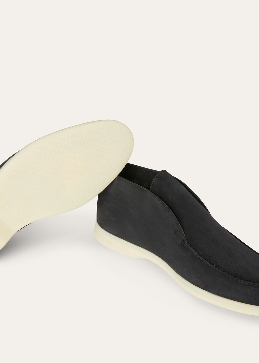 Open Walk Polacchini in suede leather in matt black