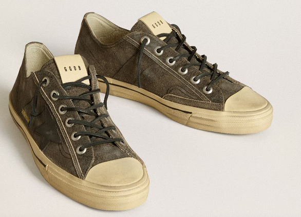 V-Star men's sneakers in black suede with black leather star