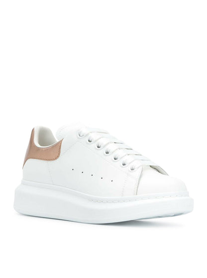 SNEAKERS elevated sole