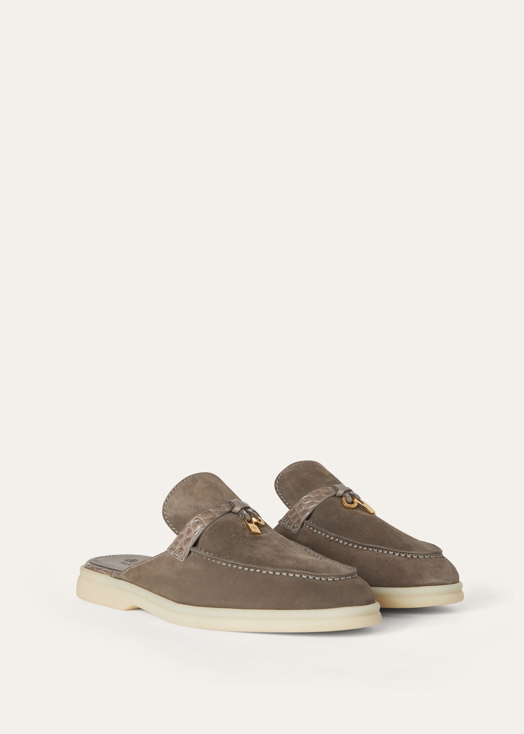Women's Babouche Charms Walk Moccasins in Grey Suede
