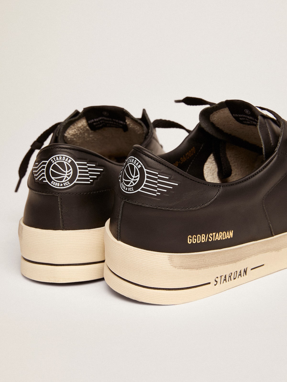 Stardan men's sneakers in black leather